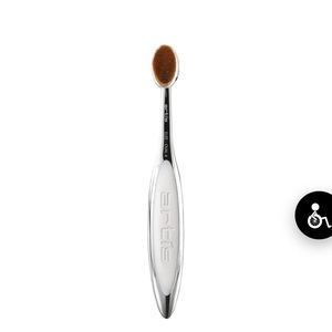 Artis oval 4 brush